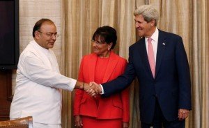 arun jaitely kerry handshake - 3