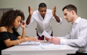 Tips for Team Managers to Handle Team Conflicts with Body Language