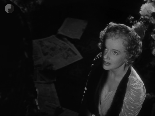 Body Language Analysis in "Citizen Kane" by Orson Welles: A Classic Film 9 Body Language Analysis in "Citizen Kane" by Orson Welles: A Classic Film