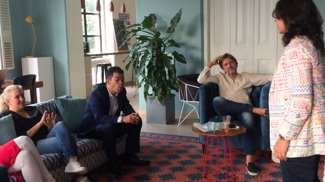 Facing Media Interview 4 Facing Media Interview